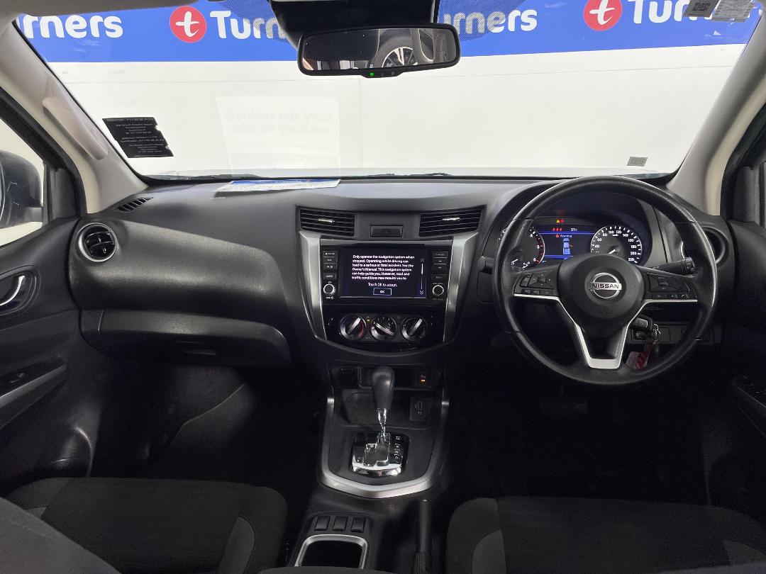 Photo '17' of Nissan Navara