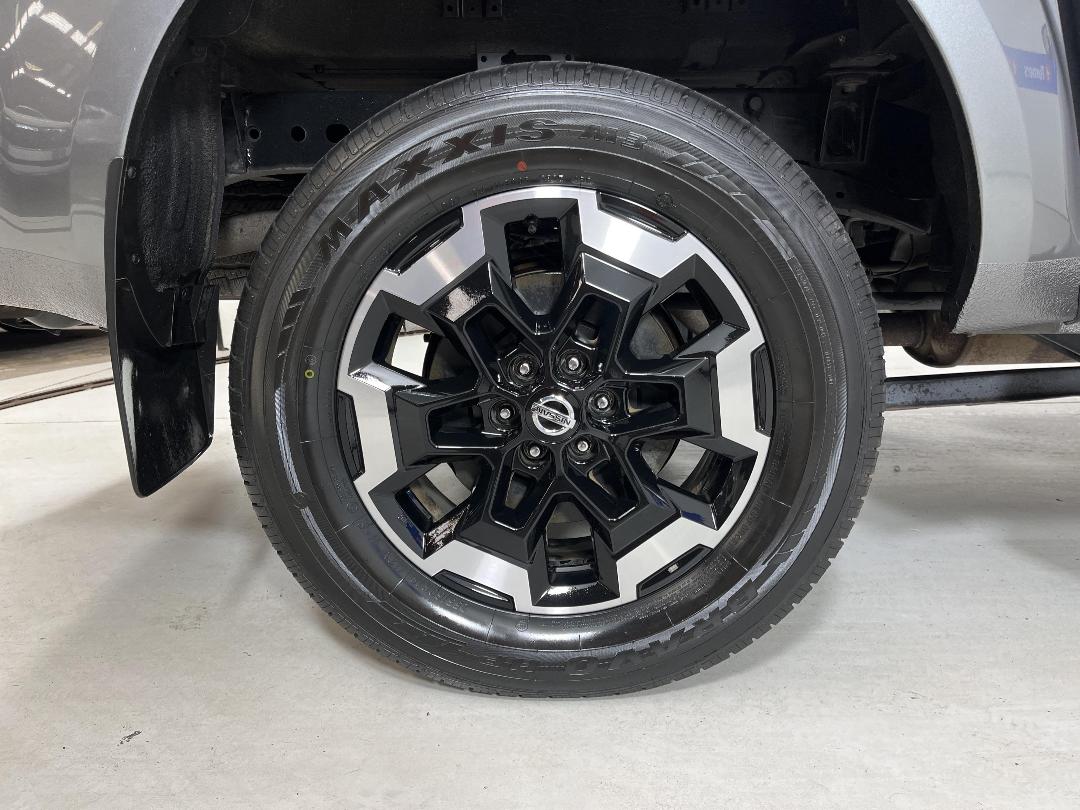 Photo '12' of Nissan Navara Photo '12' of Nissan Navara