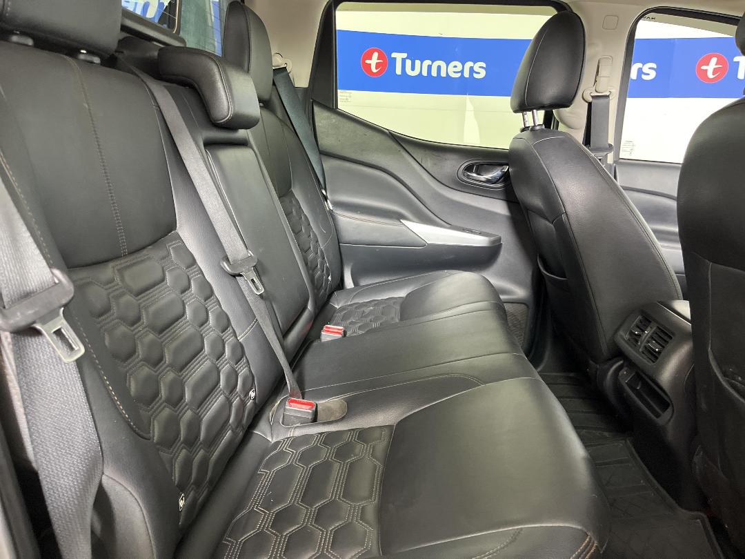 Photo '20' of Nissan Navara Photo '20' of Nissan Navara