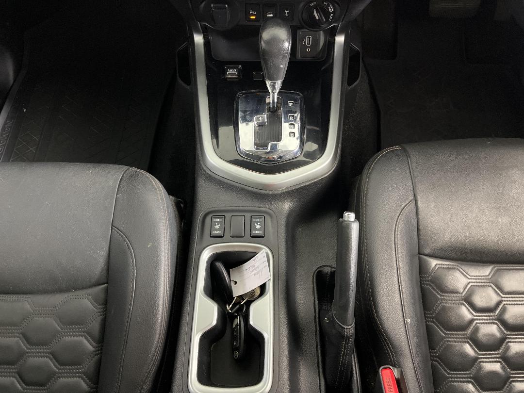 Photo '23' of Nissan Navara Photo '23' of Nissan Navara