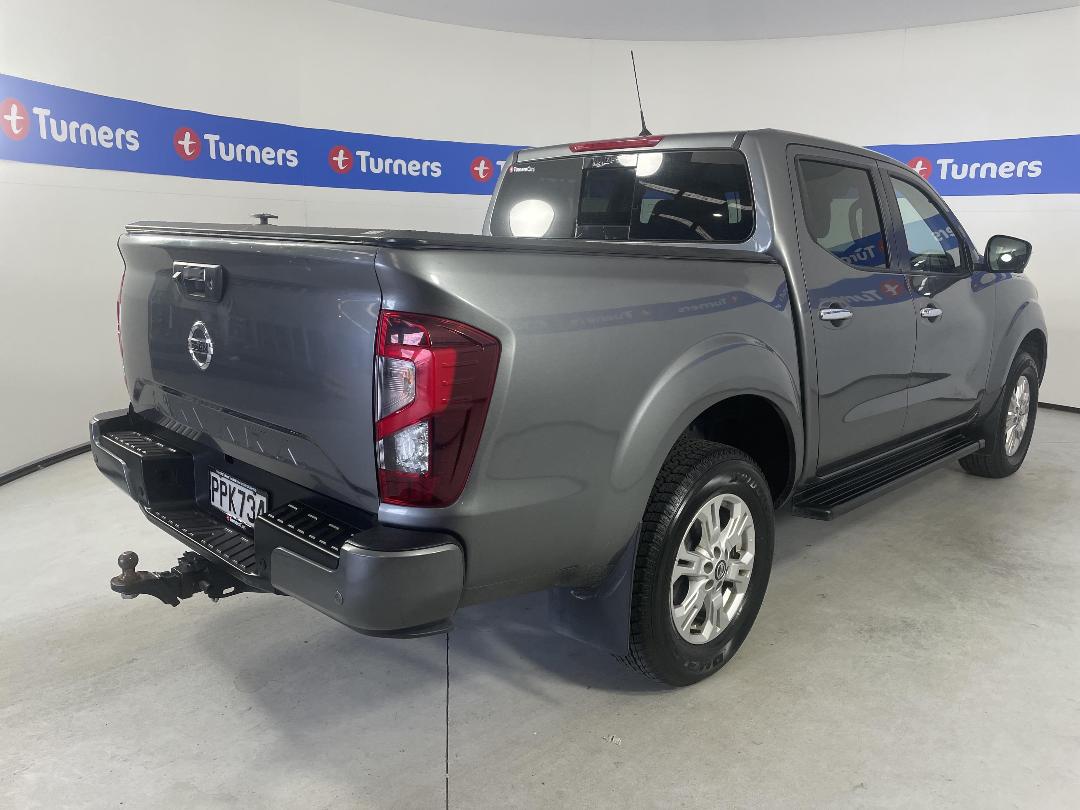 Photo '7' of Nissan Navara