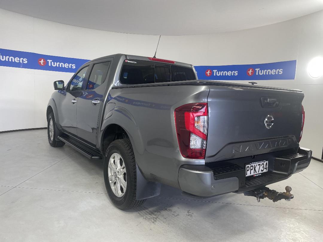 Photo '5' of Nissan Navara