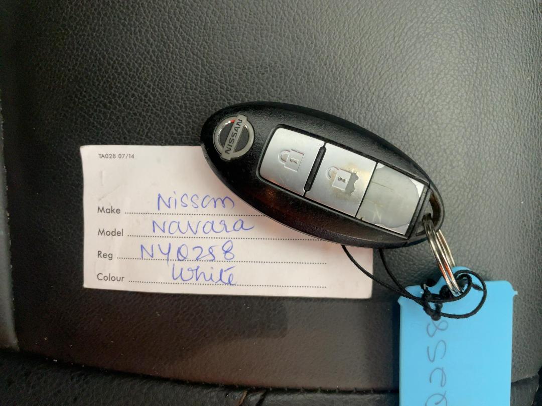 Photo '21' of Nissan Navara Photo '21' of Nissan Navara