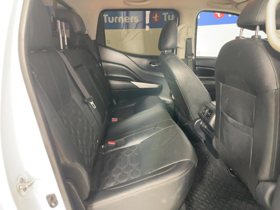 Photo '19' of Nissan Navara Photo '19' of Nissan Navara