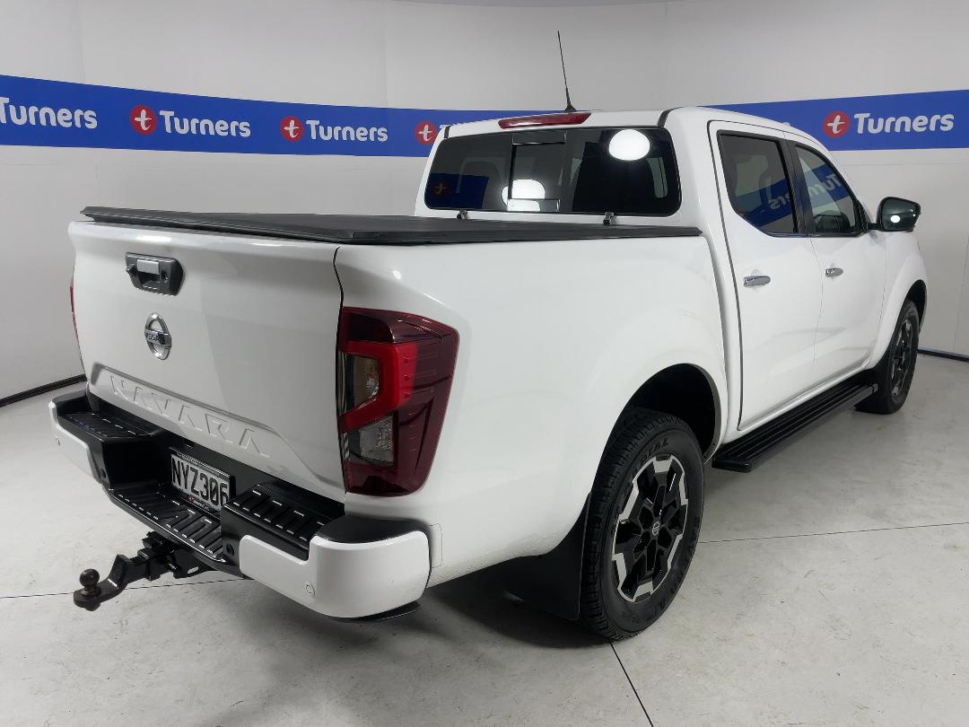 Photo '7' of Nissan Navara