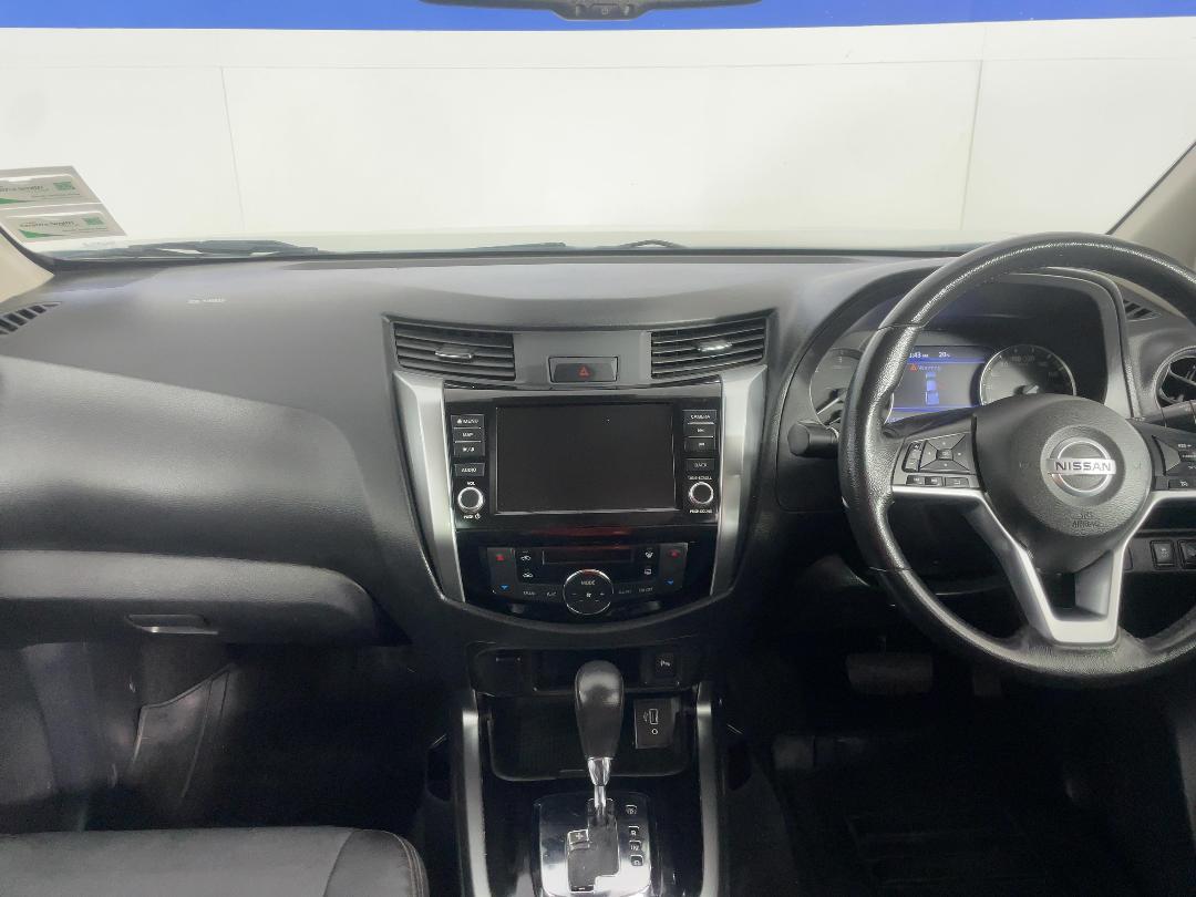 Photo '17' of Nissan Navara