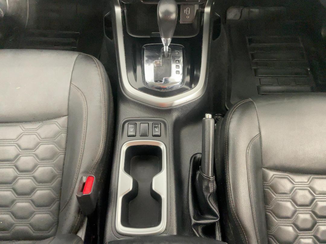 Photo '18' of Nissan Navara