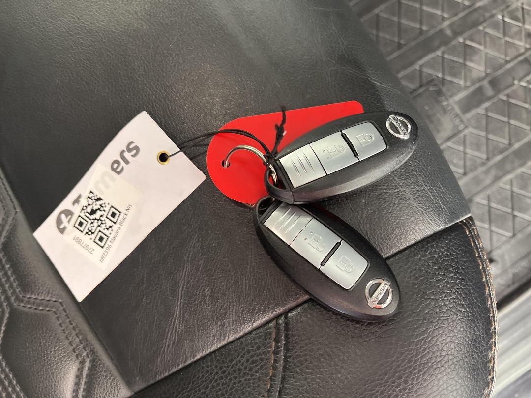 Photo '22' of Nissan Navara Photo '22' of Nissan Navara