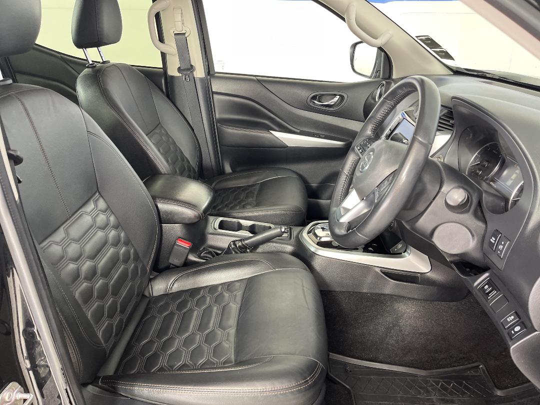 Photo '16' of Nissan Navara Photo '16' of Nissan Navara