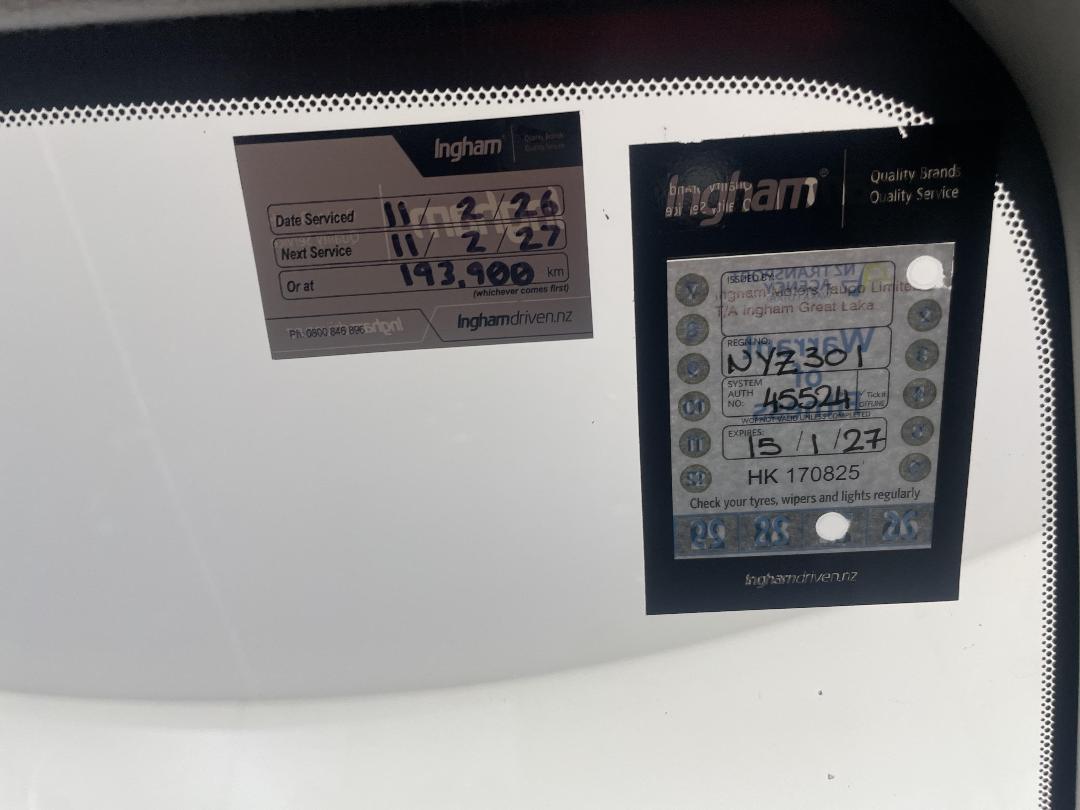 Photo '24' of Nissan Navara Photo '24' of Nissan Navara