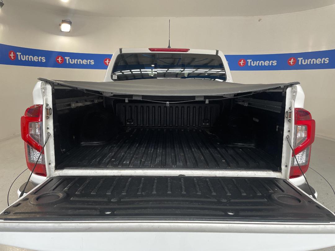 Photo '14' of Nissan Navara Photo '14' of Nissan Navara