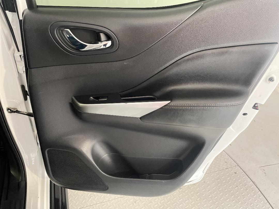 Photo '19' of Nissan Navara Photo '19' of Nissan Navara