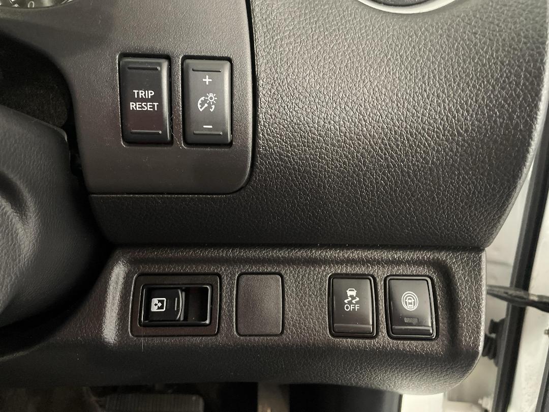 Photo '25' of Nissan Navara Photo '25' of Nissan Navara