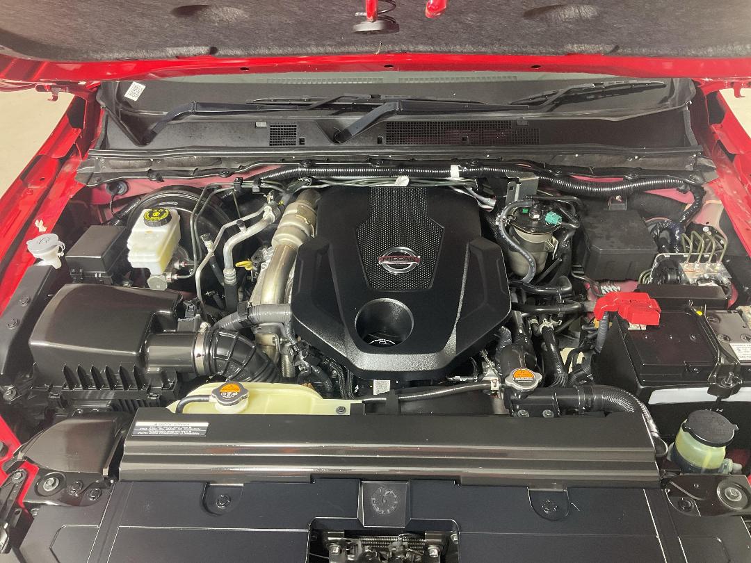 Photo '13' of Nissan Navara