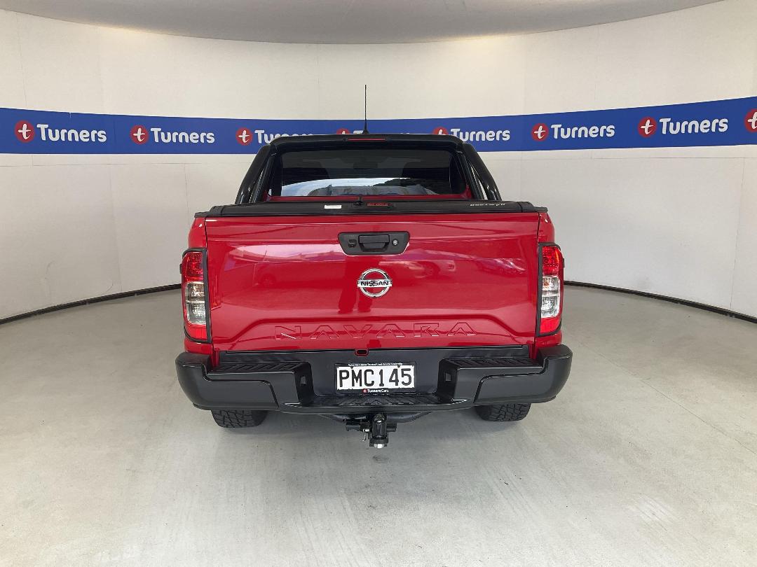 Photo '6' of Nissan Navara