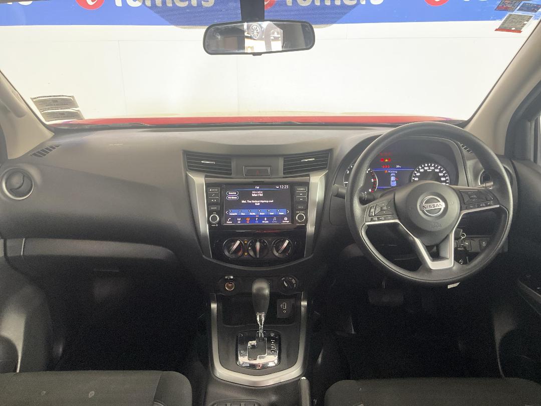 Photo '17' of Nissan Navara