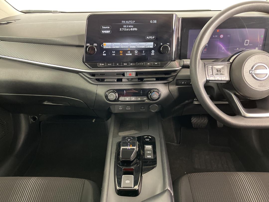 Photo '18' of Nissan Note Photo '18' of Nissan Note