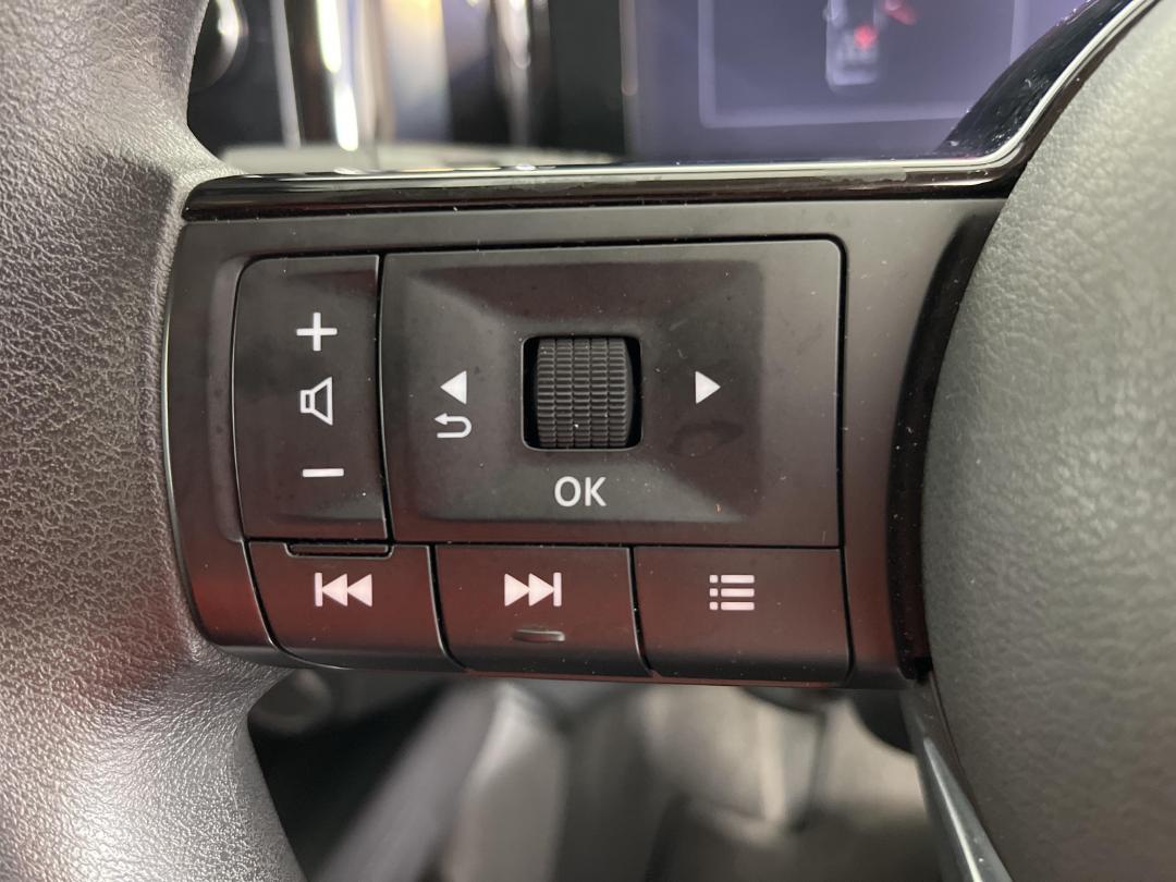 Photo '25' of Nissan Note Photo '25' of Nissan Note