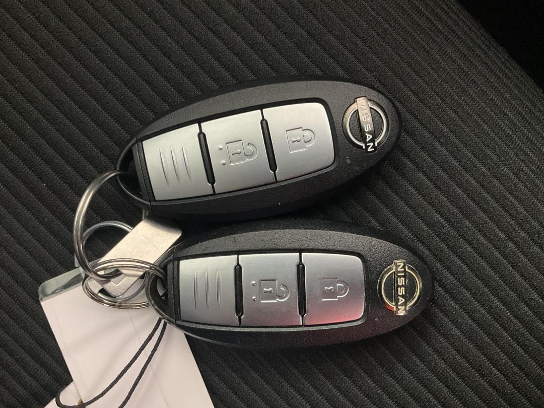 Photo '22' of Nissan Note Photo '22' of Nissan Note