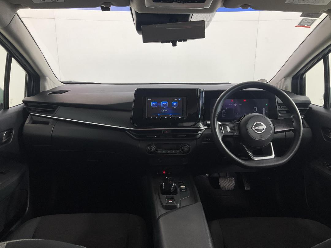 Photo '17' of Nissan Note Photo '17' of Nissan Note