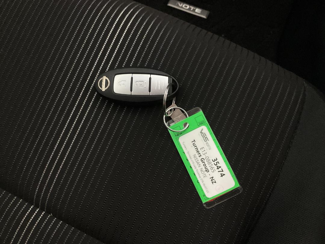 Photo '22' of Nissan Note Photo '22' of Nissan Note