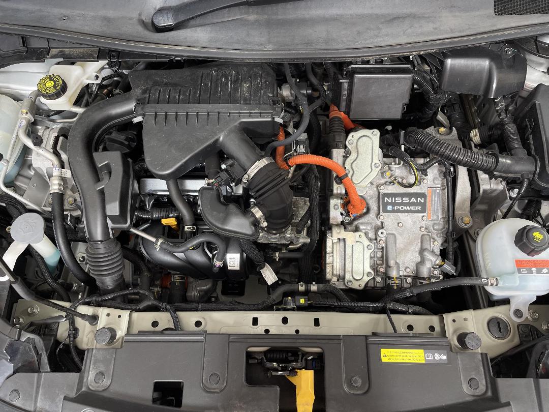 Photo '13' of Nissan Note