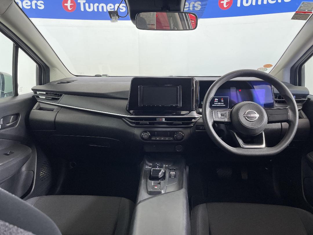 Photo '17' of Nissan Note