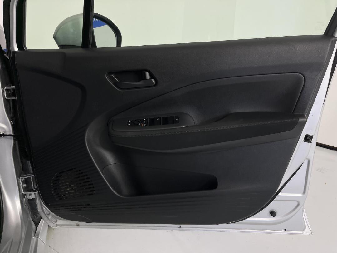 Photo '15' of Nissan Note