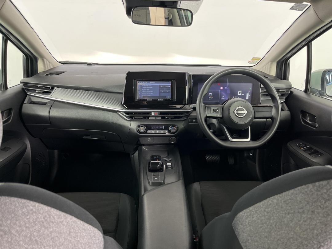 Photo '17' of Nissan Note