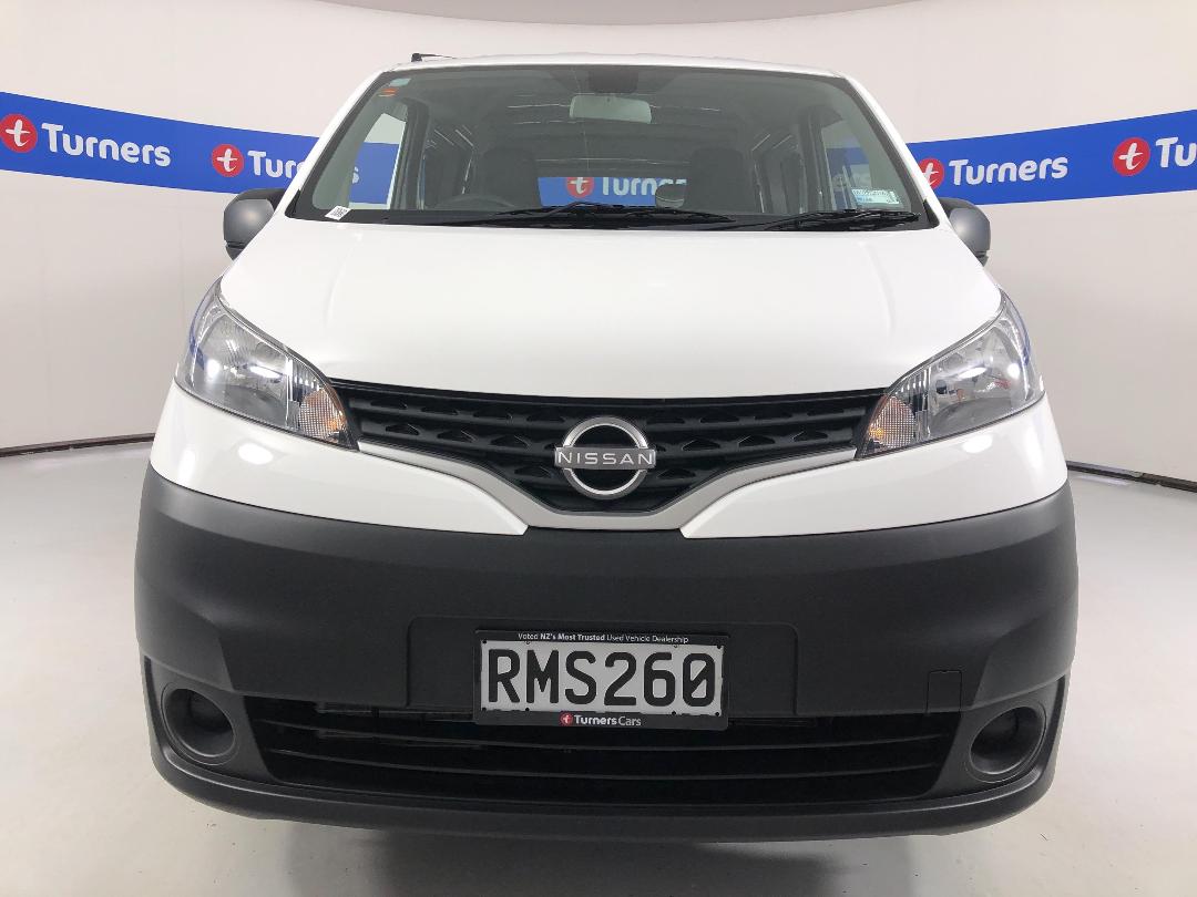 Photo '2' of Nissan NV200