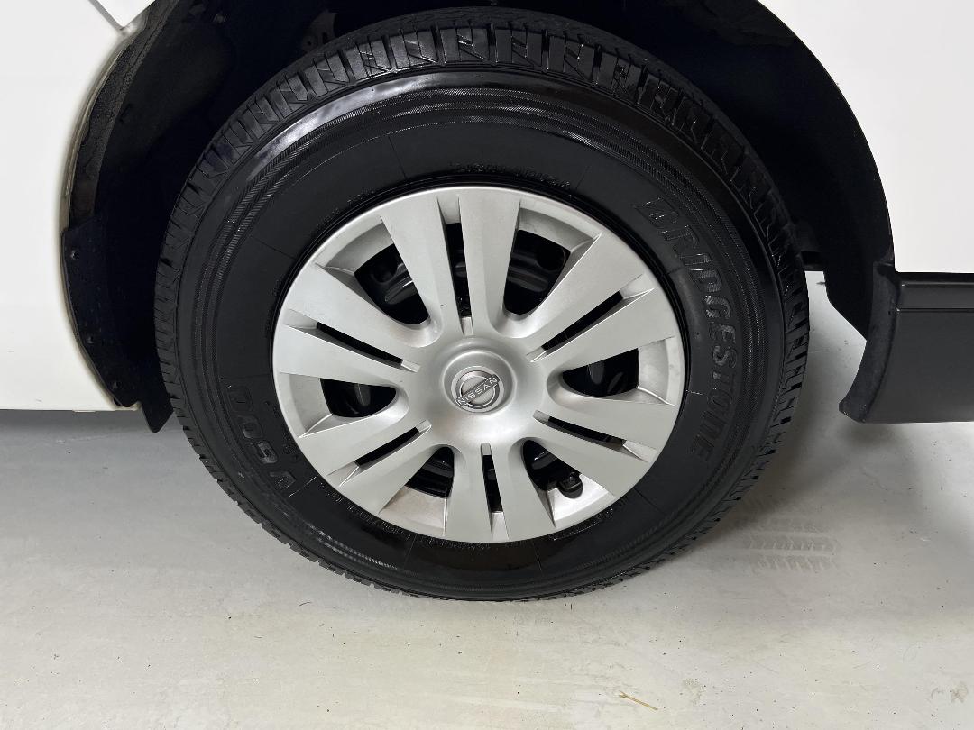 Photo '9' of Nissan NV350