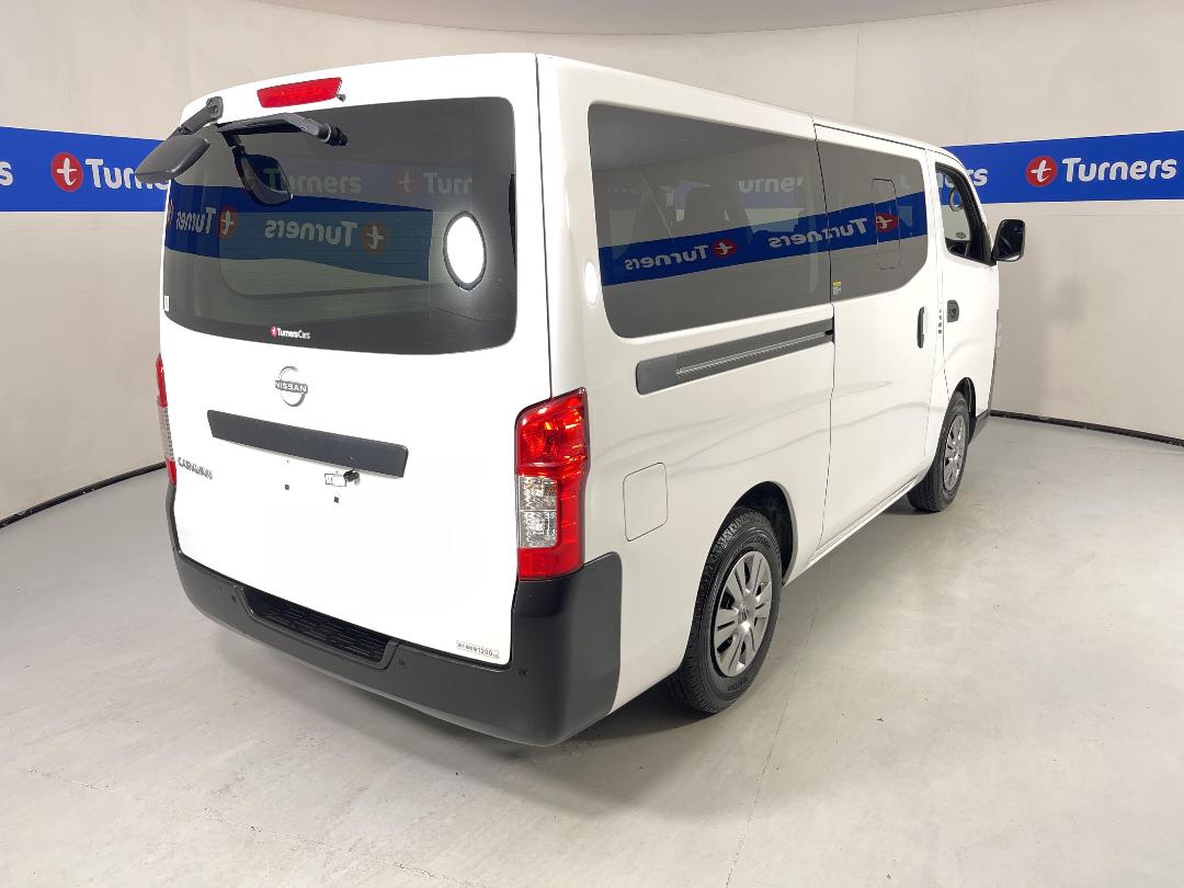 Photo '7' of Nissan NV350