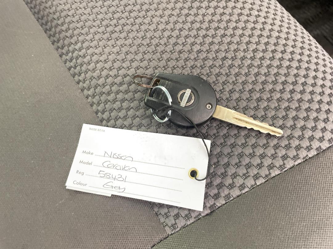 Photo '21' of Nissan NV350 Photo '21' of Nissan NV350