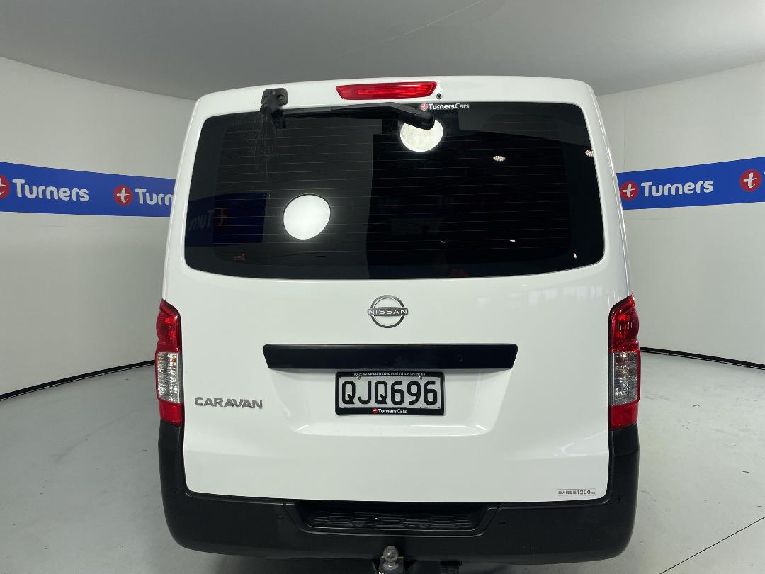 Photo '6' of Nissan NV350