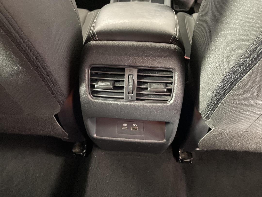 Photo '32' of Nissan Qashqai