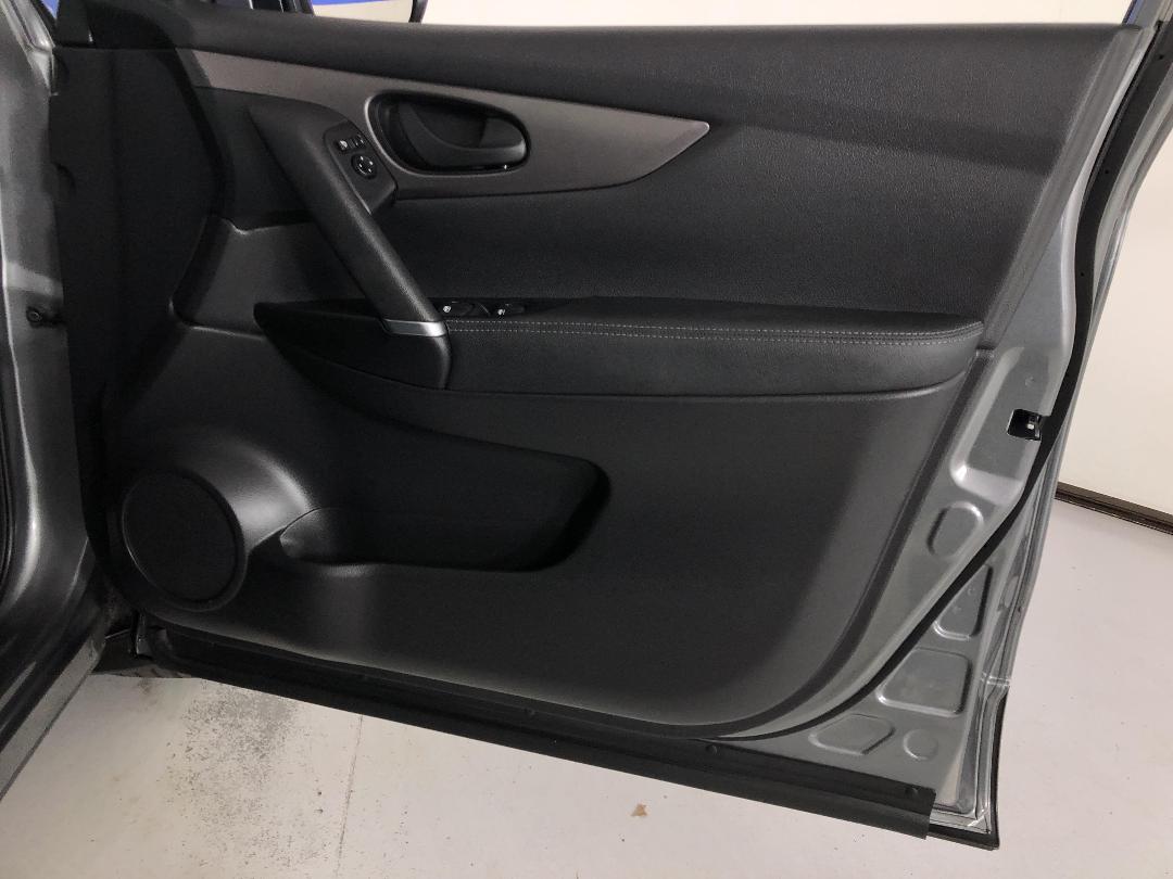 Photo '15' of Nissan Qashqai