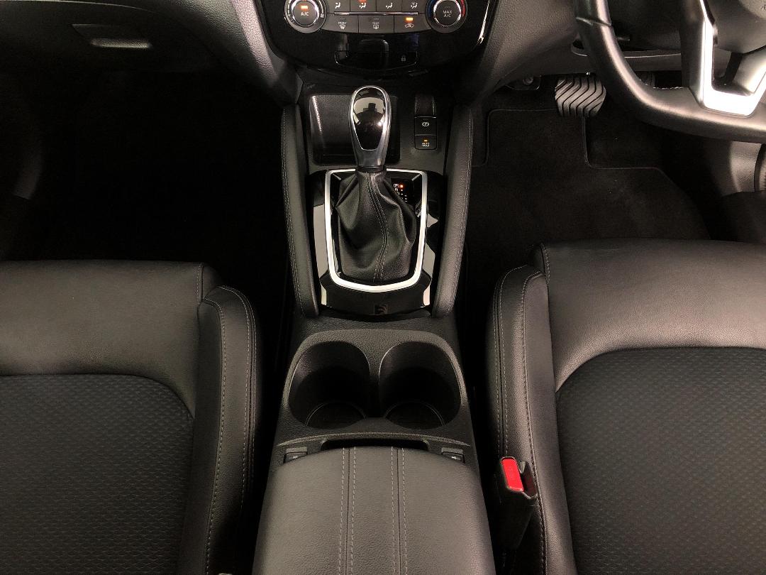 Photo '18' of Nissan Qashqai