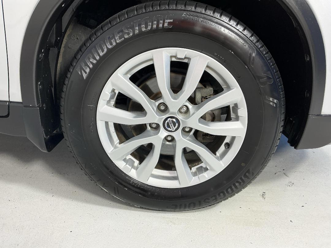 Photo '9' of Nissan X-Trail