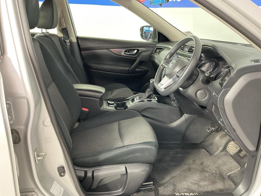 Photo '16' of Nissan X-Trail