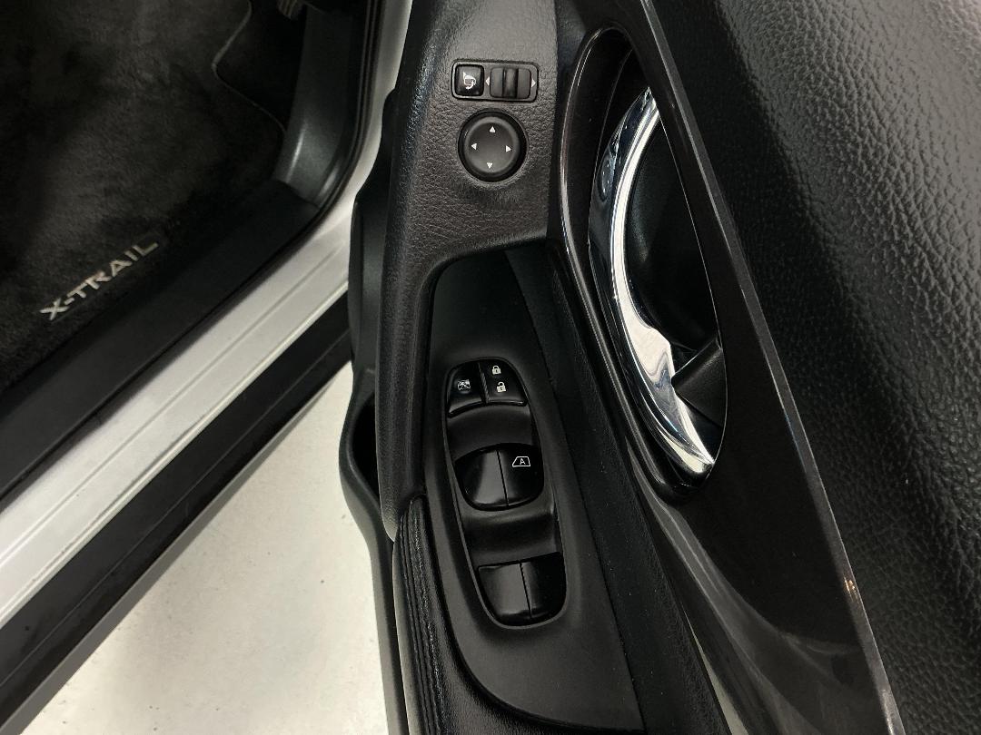 Photo '23' of Nissan X-Trail