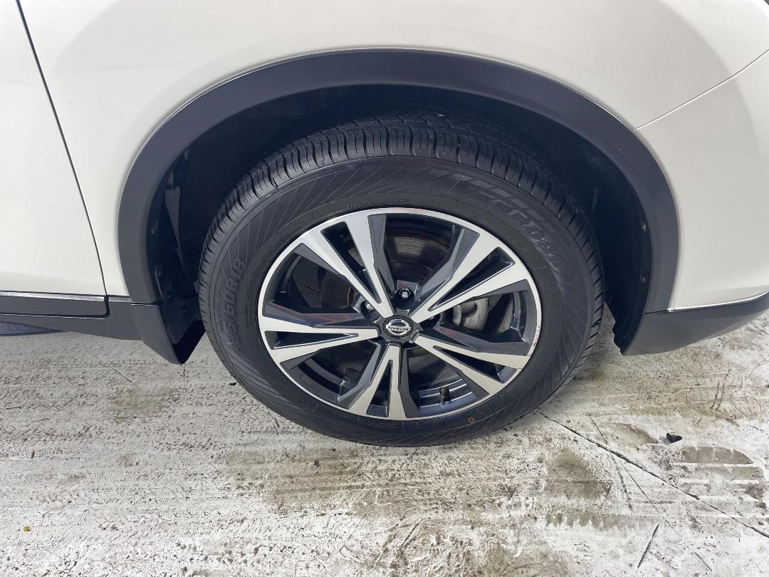 Photo '9' of Nissan X-Trail