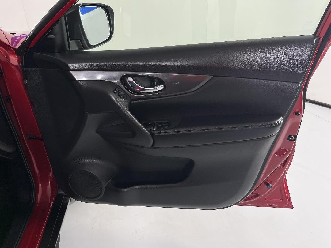 Photo '15' of Nissan X-Trail