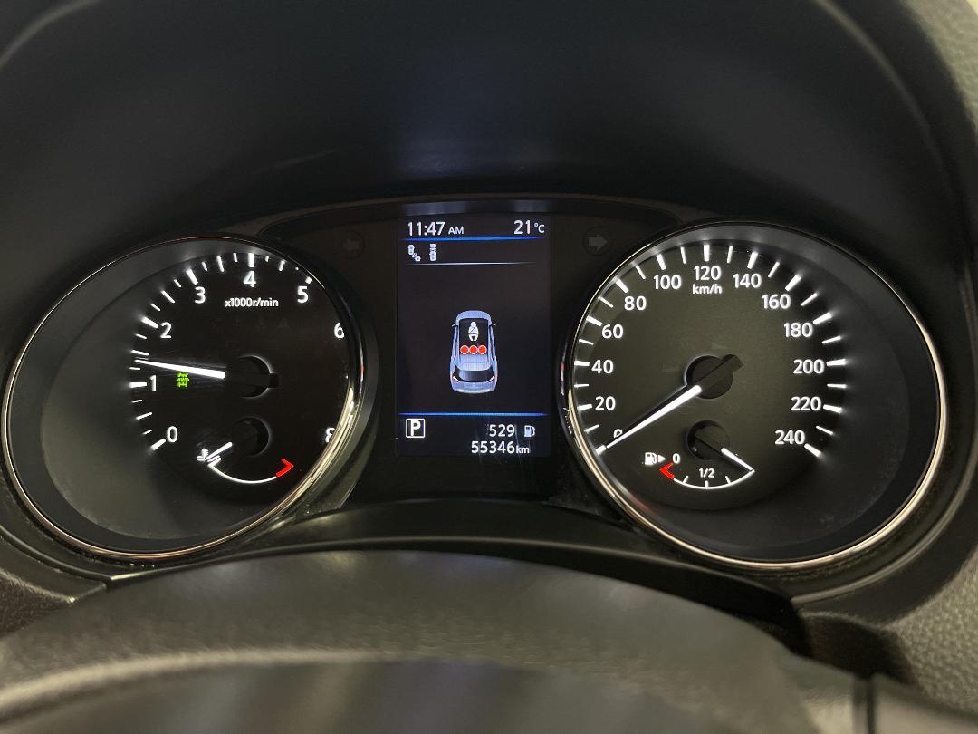 Photo '21' of Nissan X-Trail