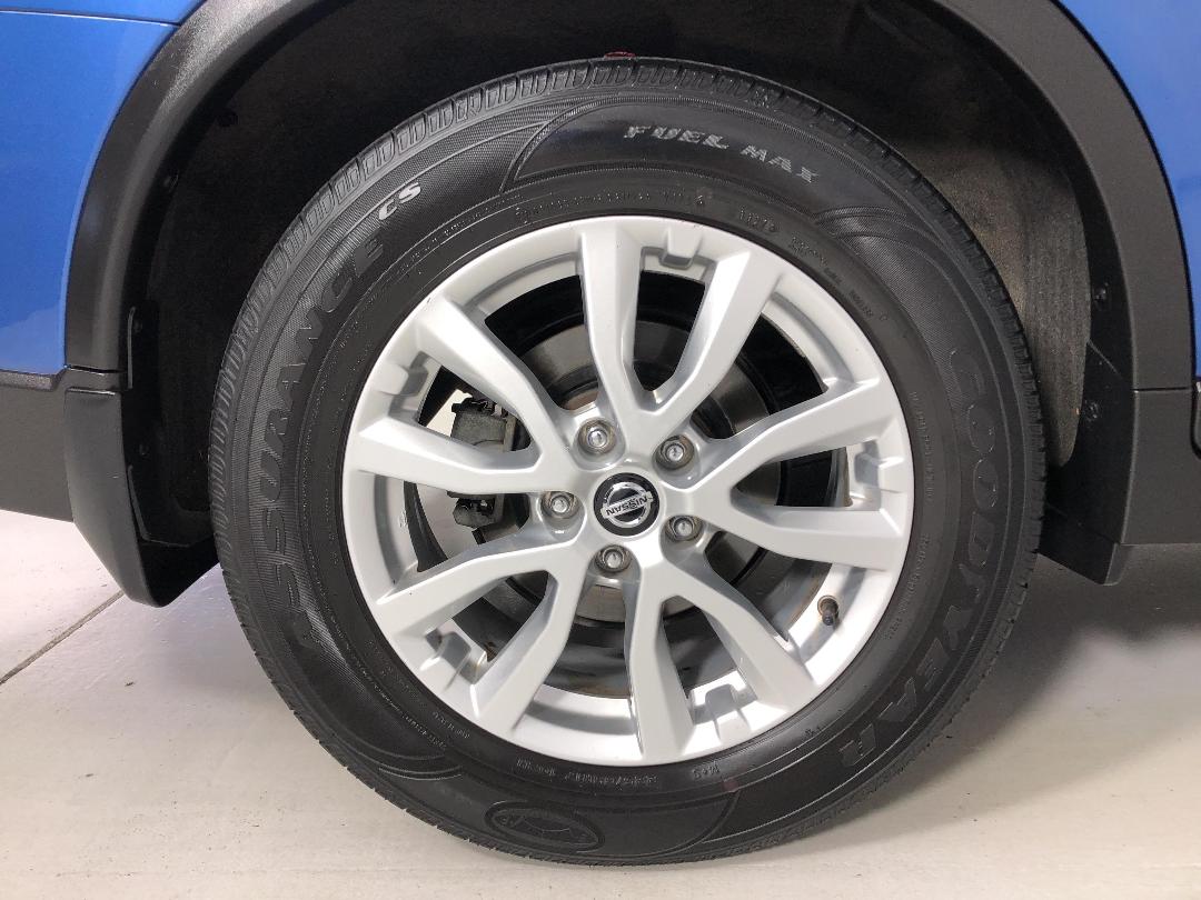 Photo '12' of Nissan X-Trail