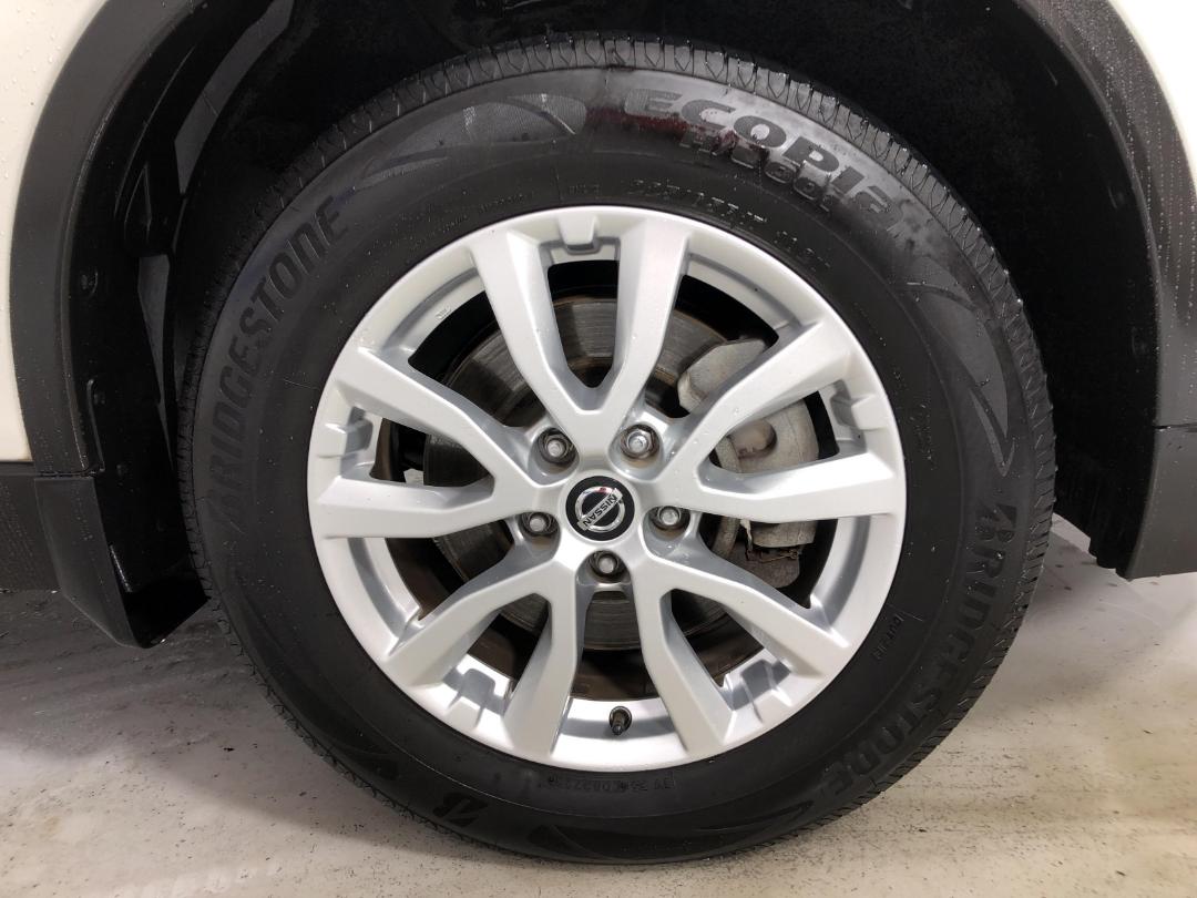 Photo '9' of Nissan X-Trail Photo '9' of Nissan X-Trail