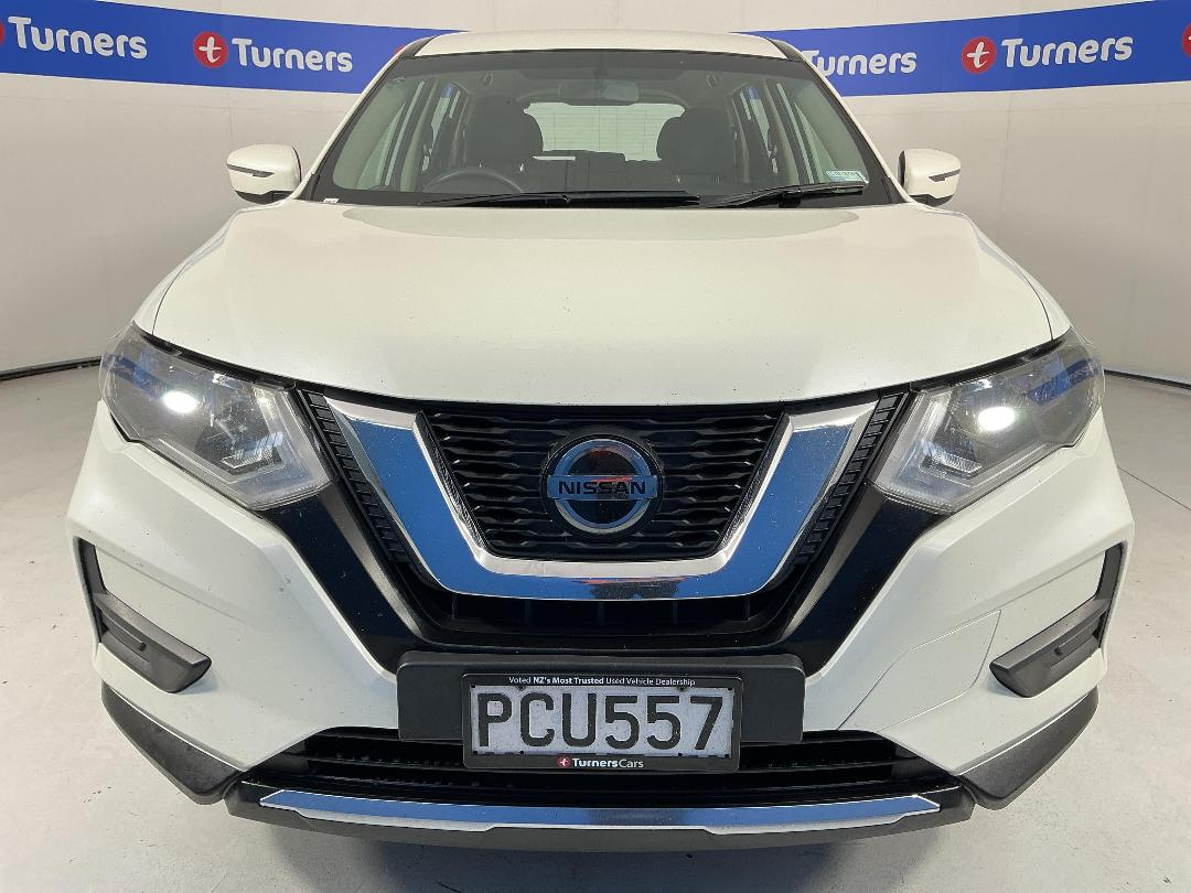 Photo '2' of Nissan X-Trail Photo '2' of Nissan X-Trail