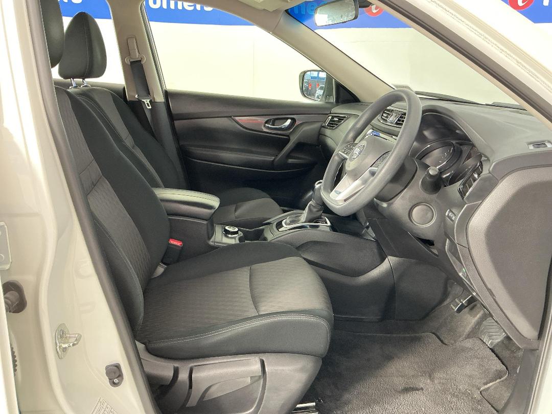 Photo '16' of Nissan X-Trail Photo '16' of Nissan X-Trail