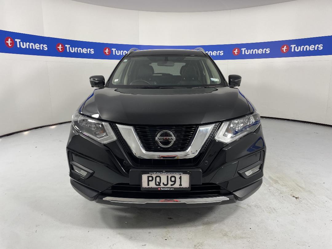 Photo '2' of Nissan X-Trail