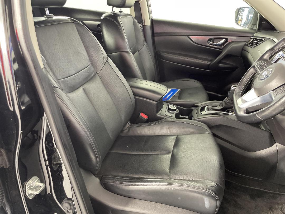 Photo '16' of Nissan X-Trail