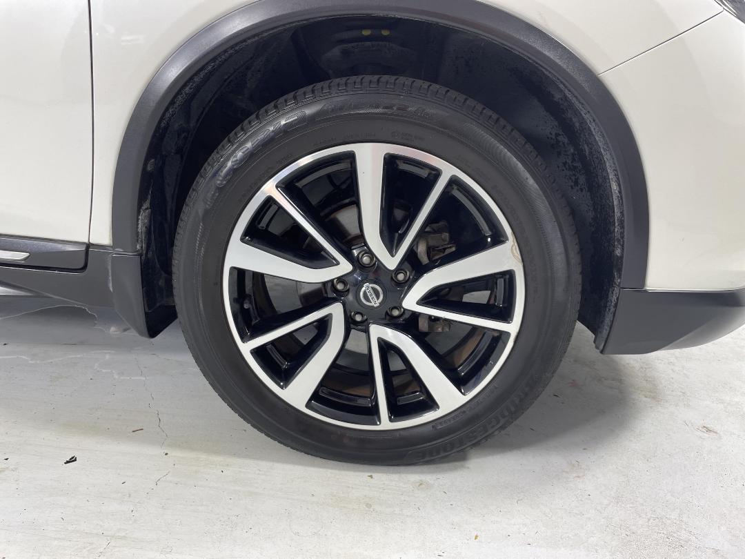 Photo '9' of Nissan X-Trail